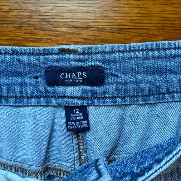 Chaps Cropped Jeans 12 - Picture 2 of 3